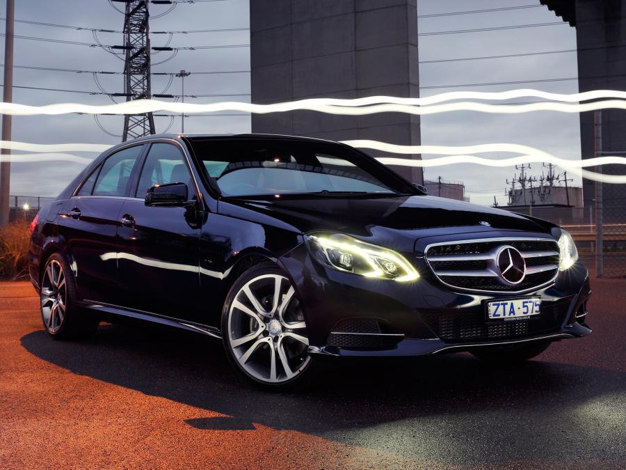  Mercedes-Benz E300 BlueTec Hybrid 2013 года  (AU) (фото 1 из 1)